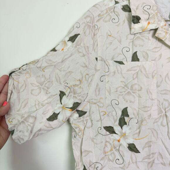 Basic Edition VINTAGE tan white floral Rayon button up short sleeve blouse LARGE - Picture 3 of 6